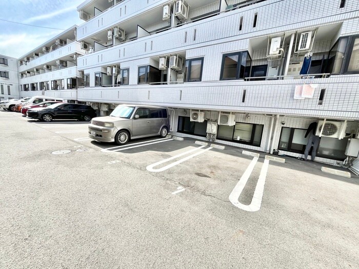 駐車場 ラヴィ－タ箕面