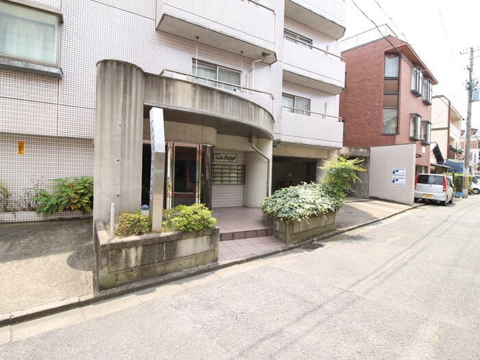 外観写真 ラ・ヴィ一乗寺