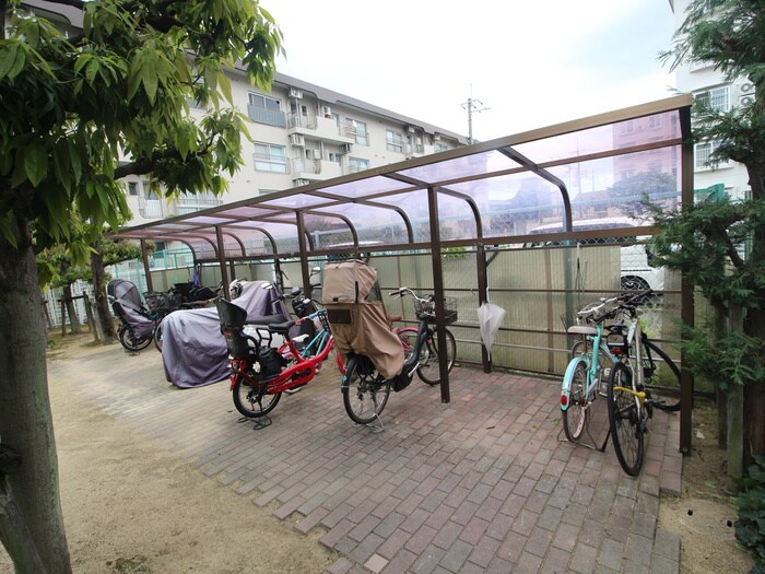 駐輪場 ｻﾝｳﾞｨﾚｯｼﾞ21