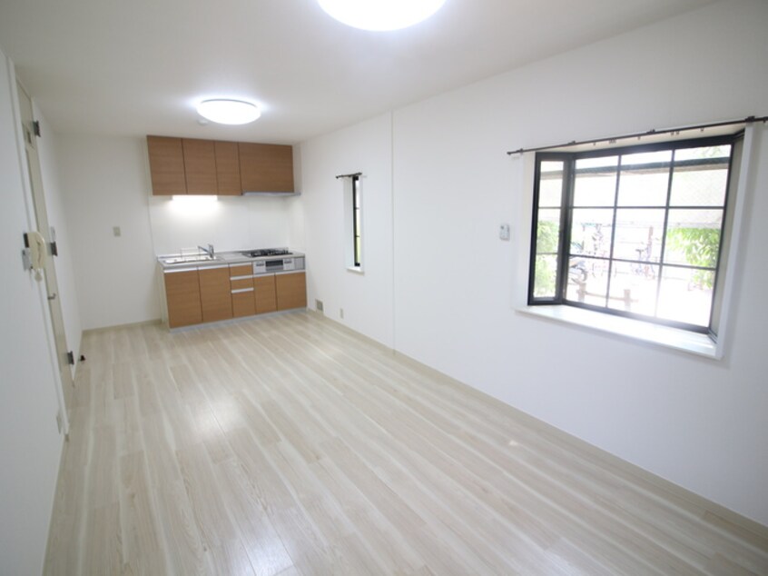 キッチン ｻﾝｳﾞｨﾚｯｼﾞ21