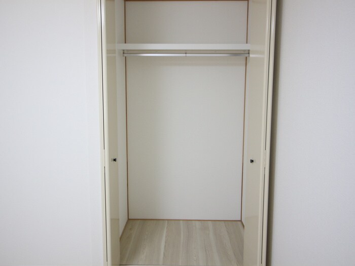 収納 ｻﾝｳﾞｨﾚｯｼﾞ21