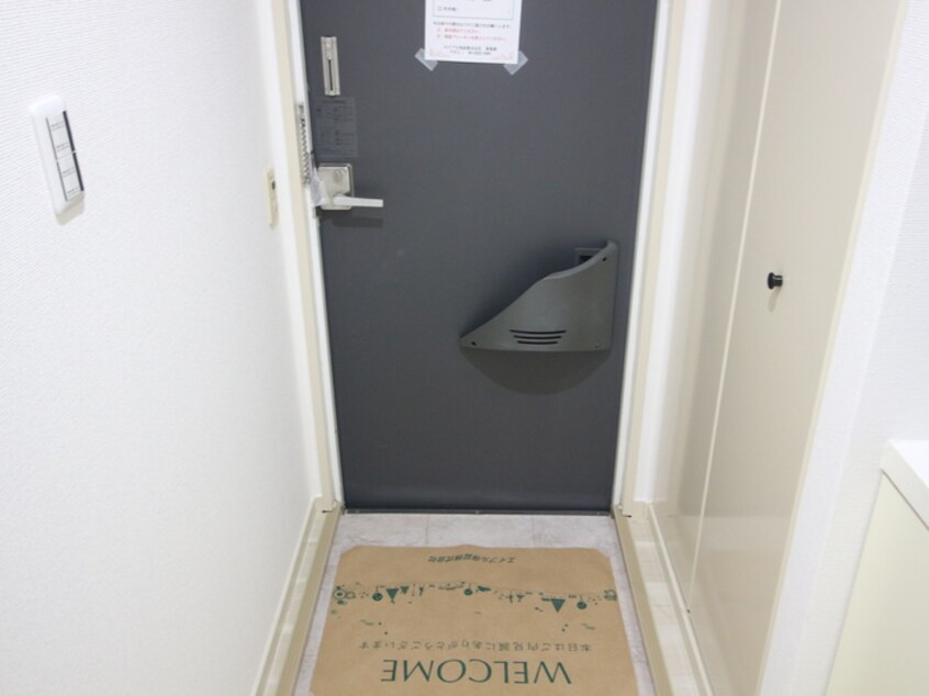 玄関 ｻﾝｳﾞｨﾚｯｼﾞ21