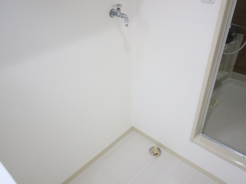 洗濯機置場 ｻﾝｳﾞｨﾚｯｼﾞ21