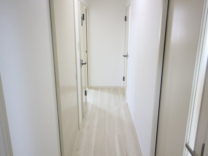 廊下 ｻﾝｳﾞｨﾚｯｼﾞ21