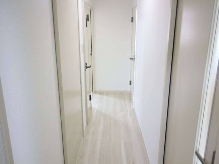 廊下 ｻﾝｳﾞｨﾚｯｼﾞ21