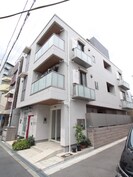 シャーメゾンFの外観