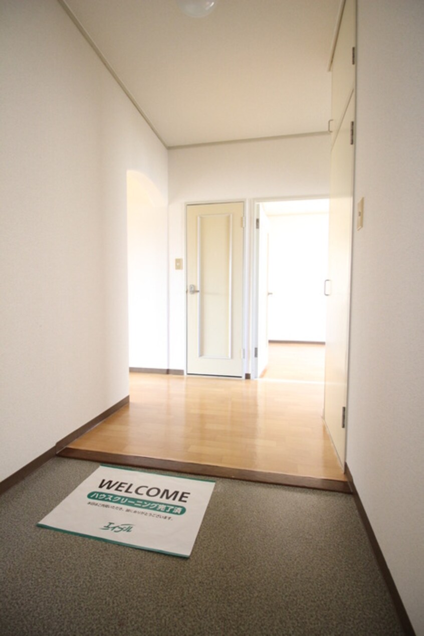 玄関 メゾンフォルテ中西