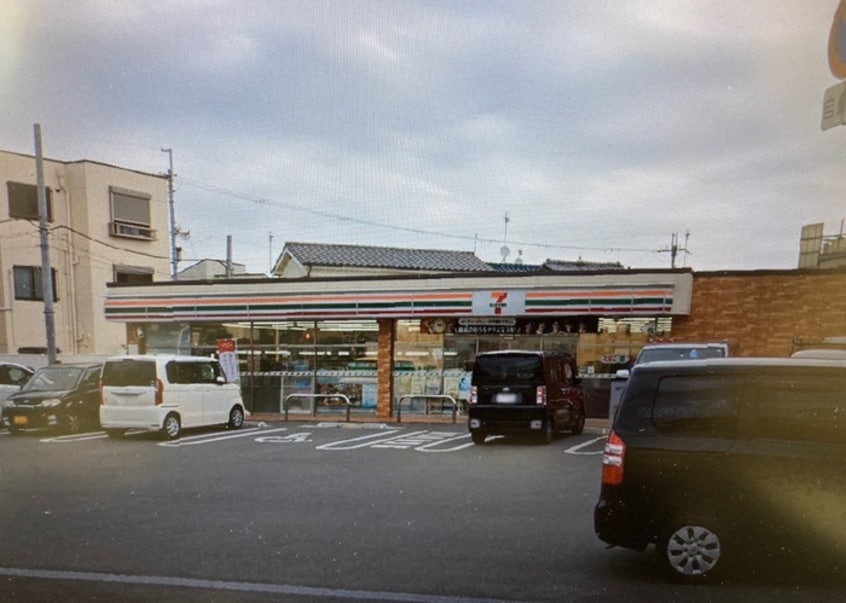 セブンイレブン　松原上田6丁目店(コンビニ)まで130m ザウバーベルグ