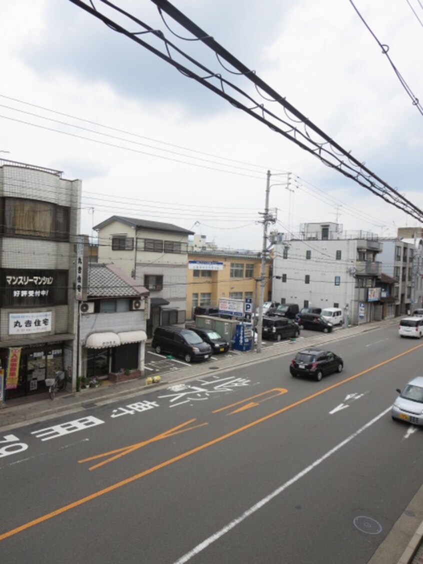 室内からの展望 岡崎ミントビル