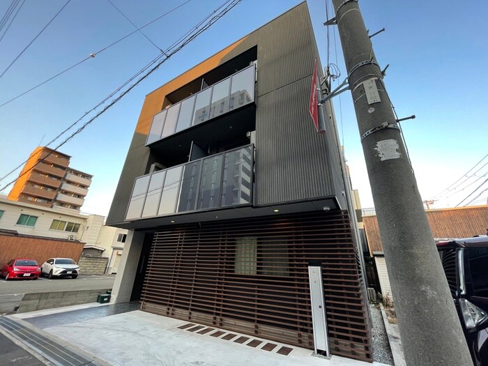 外観写真 Ａ－ＣＵＢＥ　ＨＯＮＭＡＣＨＩ