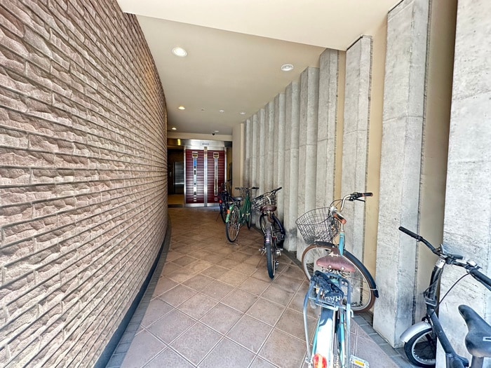 エントランス部分 Ａｊｉｒｕ Ｋｉｔａｈｏｒｉｅ