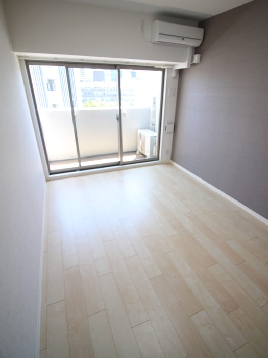 居室 Mid Court Umekita