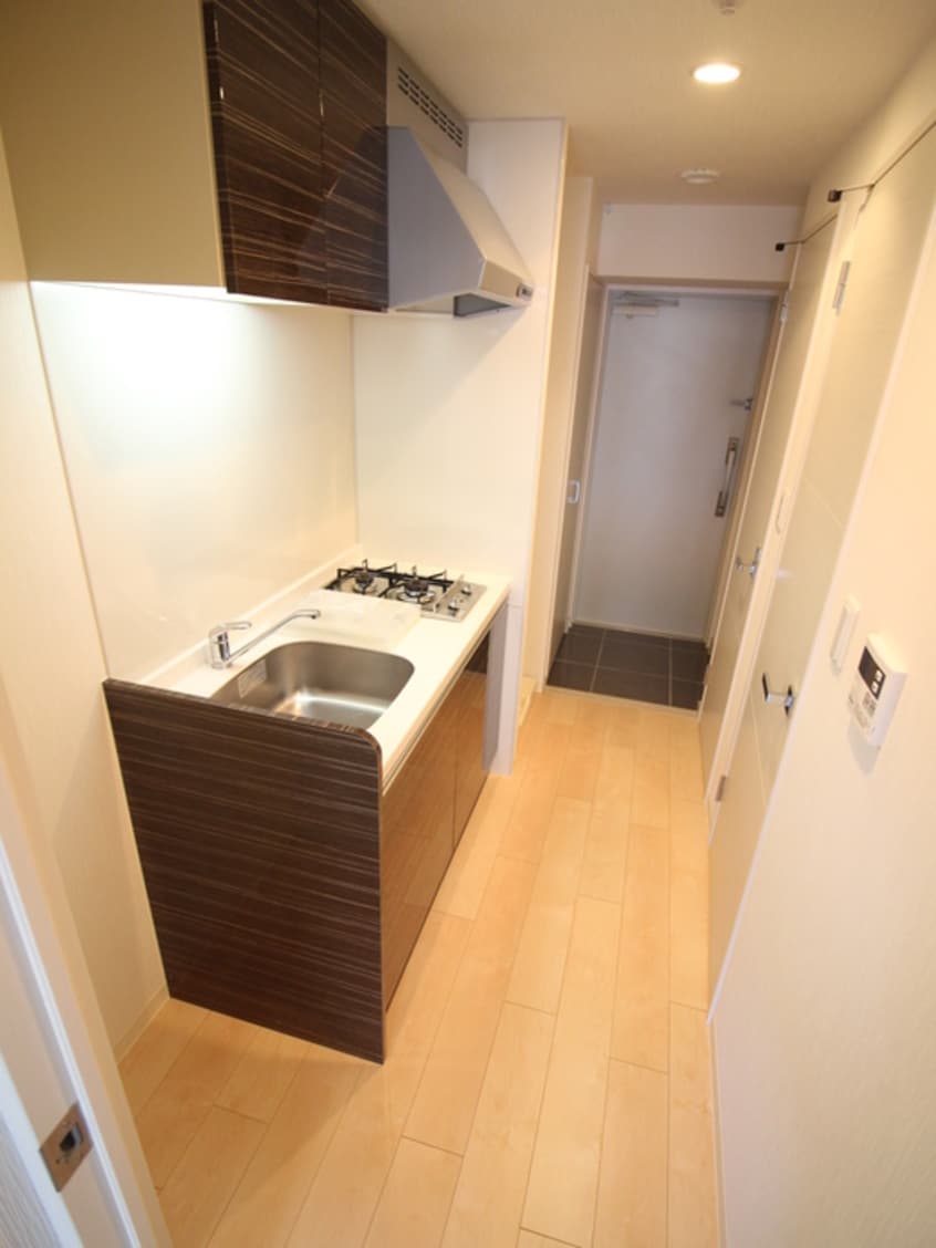 廊下 Mid Court Umekita