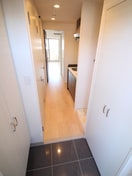 玄関 Mid Court Umekita