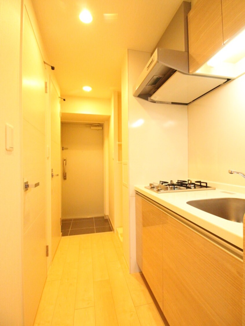 廊下 Mid Court Umekita