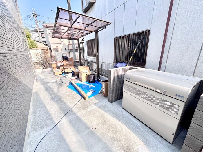 駐輪場 アンジェリック寝屋川