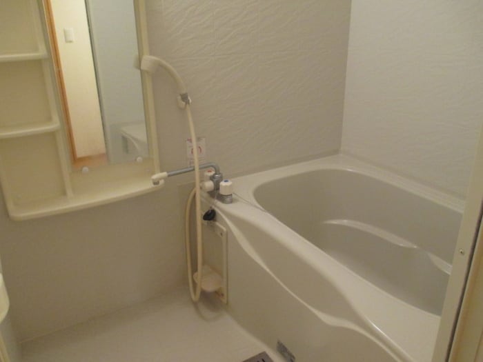 バス／シャワールーム等 シェモア