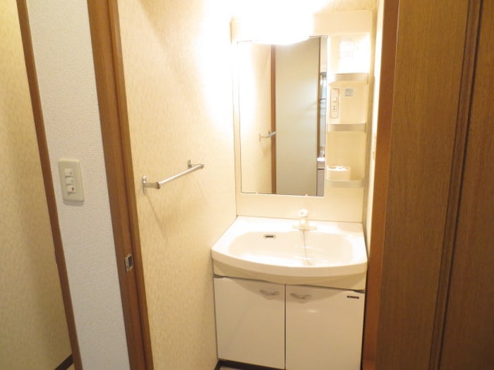 洗面 コリーヌ二色