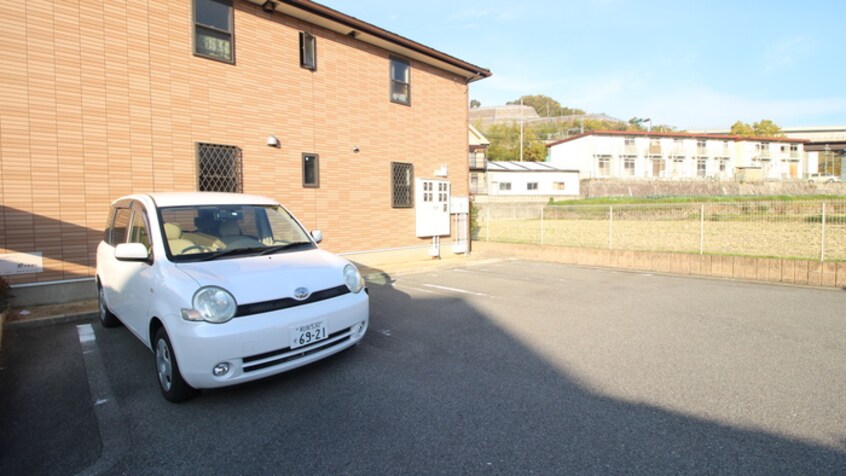 駐車場 ベラ　ビスタ