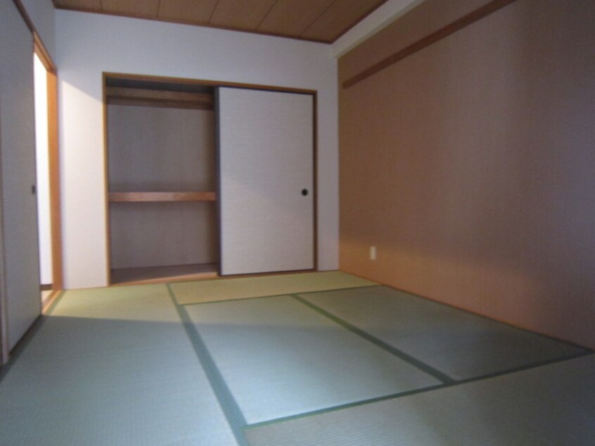 居室 サニーライフ緑地