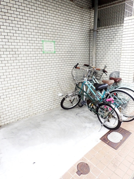 駐輪場 東和ハイツ