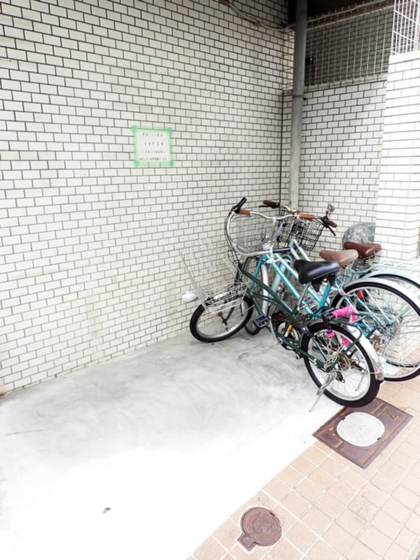 駐輪場 東和ハイツ