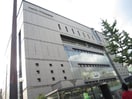 中央図書館(図書館)まで130m 東和ハイツ