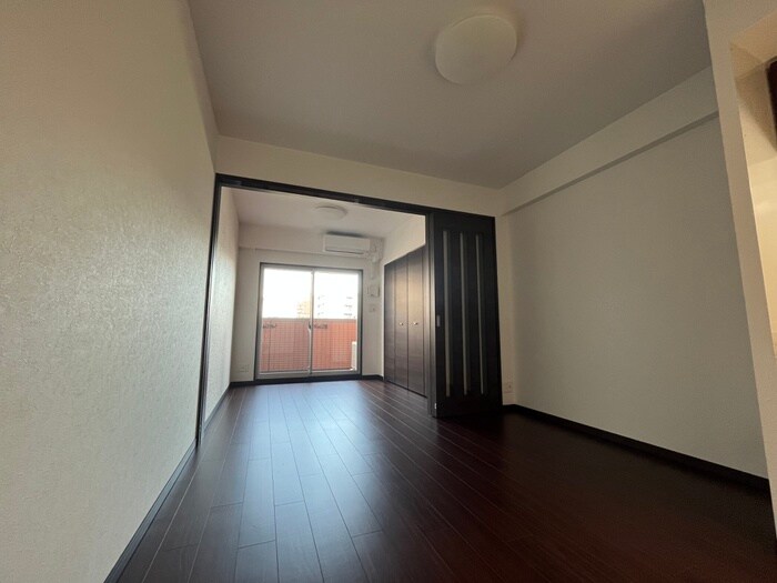 居室 グランカーサ難波元町