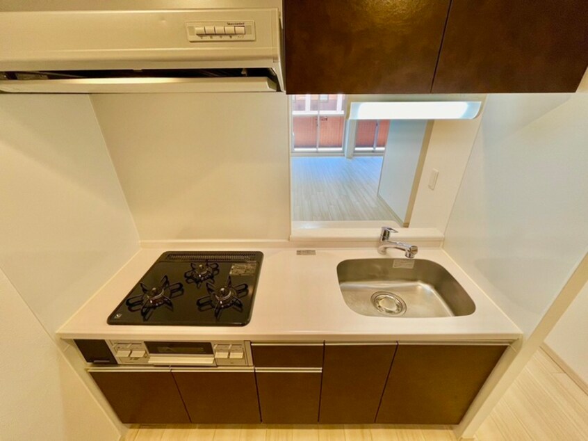 キッチン グランカーサ難波元町