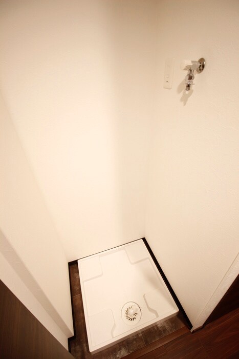 洗濯機置場 グランカーサ難波元町