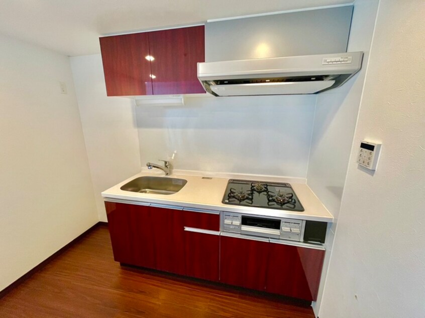 キッチン グランカーサ難波元町