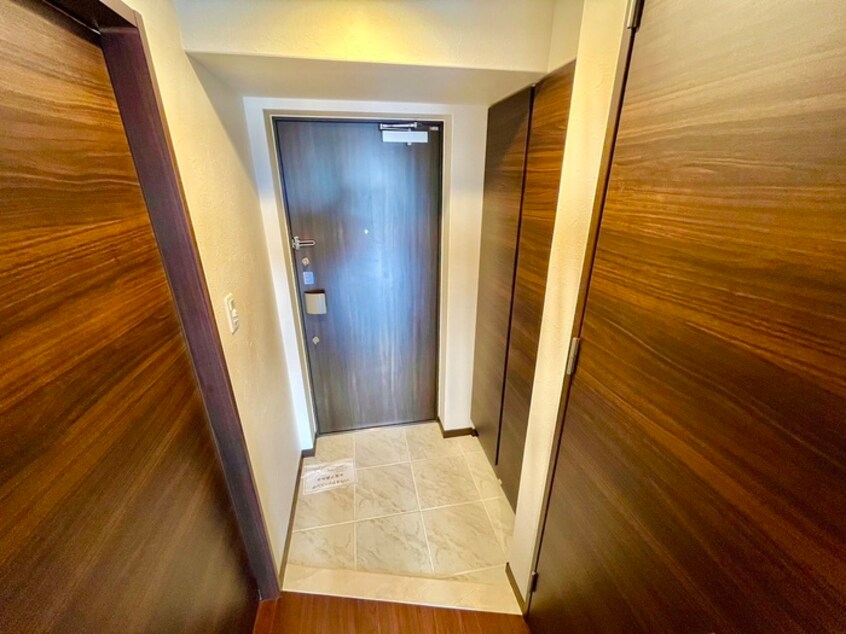 玄関 グランカーサ難波元町