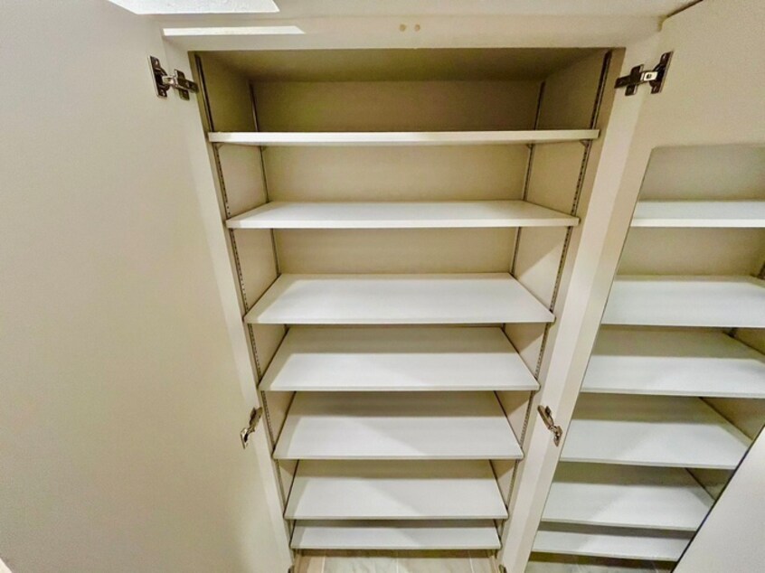 靴箱 グランカーサ難波元町