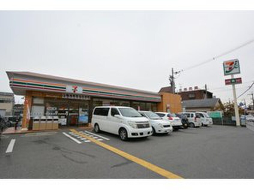 セブンイレブン(コンビニ)まで310m メゾン鈴原