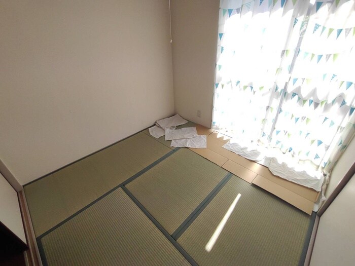 居室 友清ハイツ