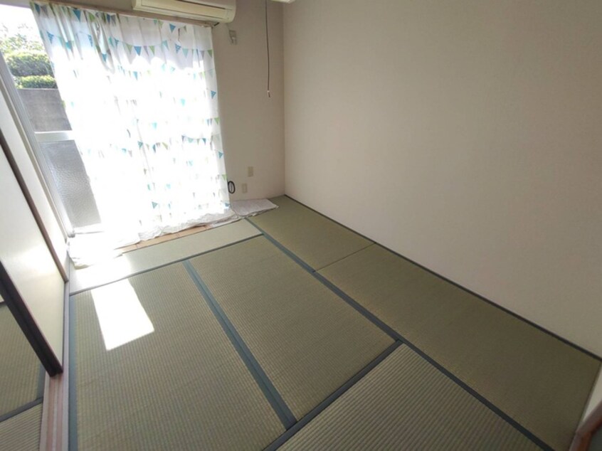 居室 友清ハイツ