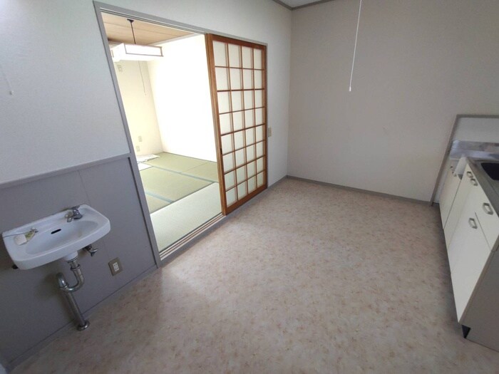 居室 友清ハイツ