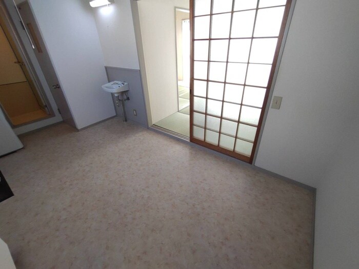 居室 友清ハイツ