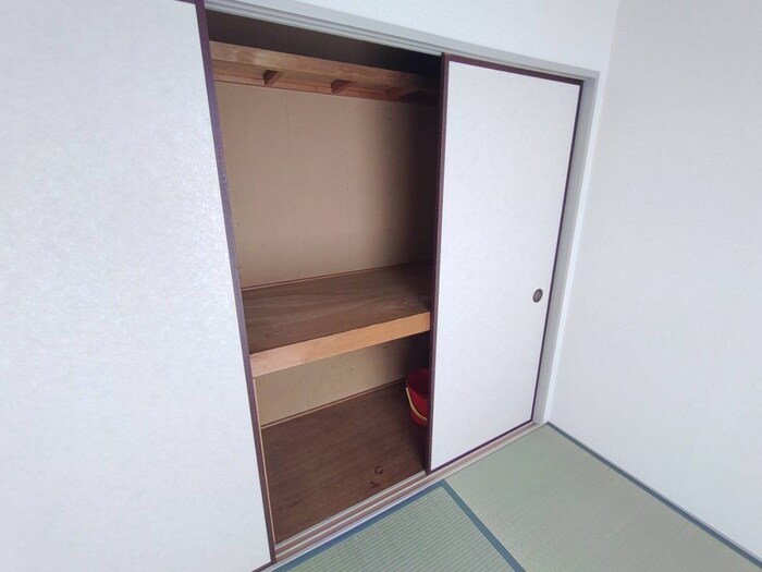 収納 友清ハイツ