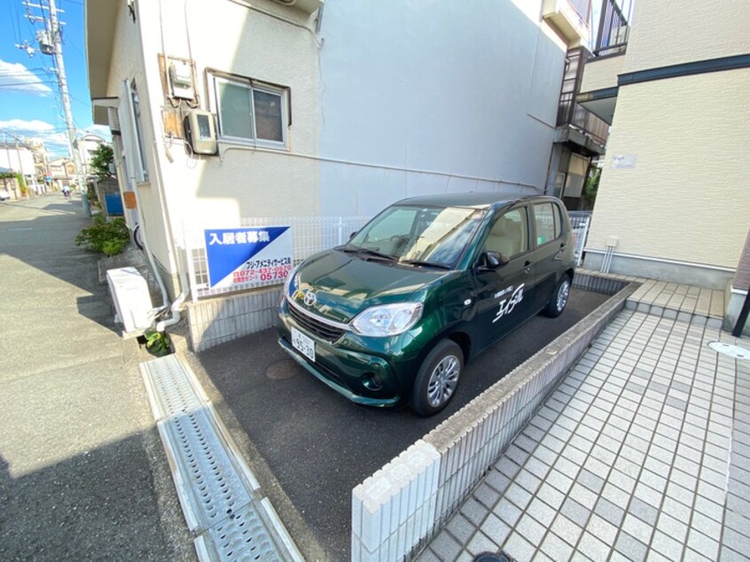駐車場 フジパレス南田出井