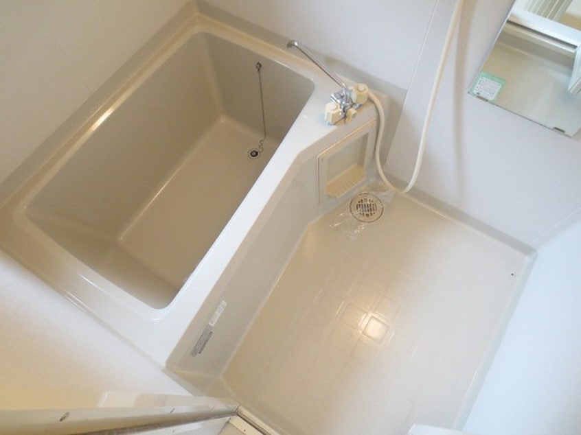 バス／シャワールーム等 コニ－行幸