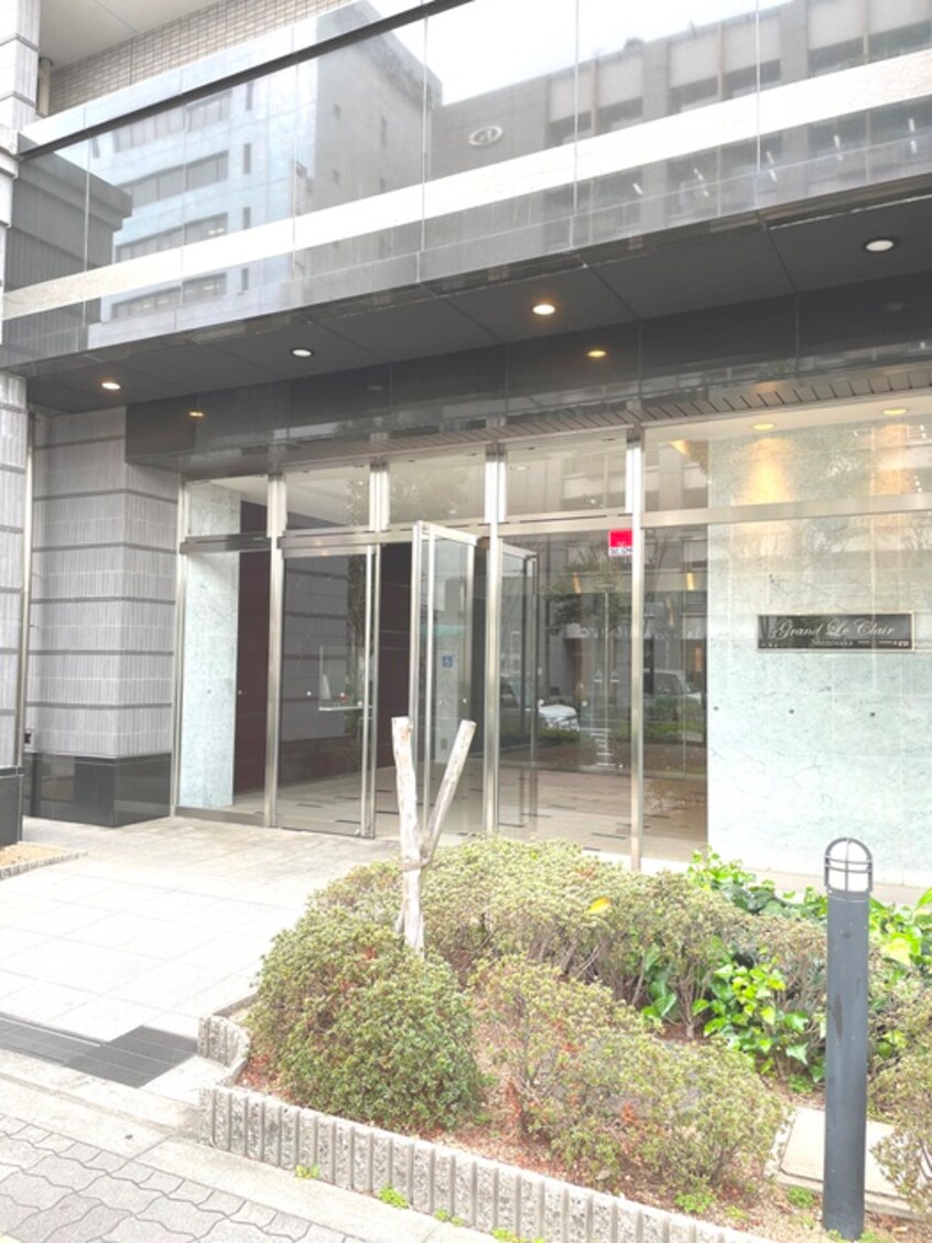 エントランス部分 グランルクレ新大阪