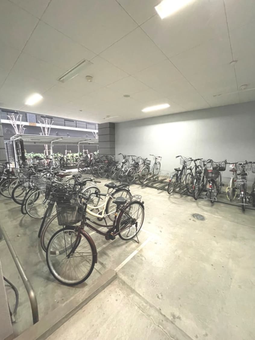 駐輪場 セノアタワー新大阪