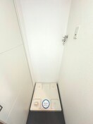 洗濯機置場 グランルクレ新大阪