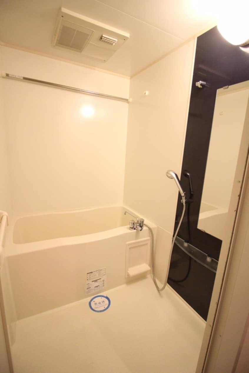 バス／シャワールーム等 セノアタワー新大阪