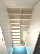 靴箱 グランルクレ新大阪