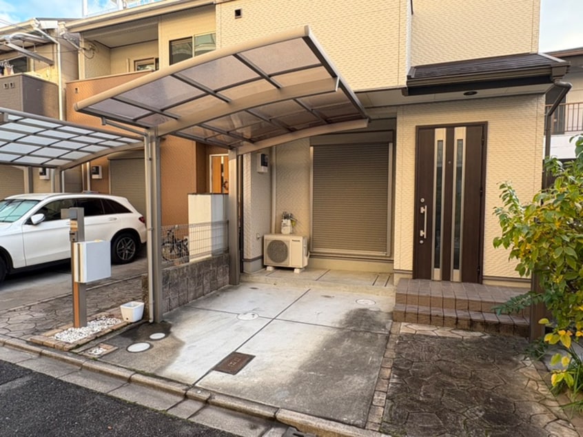 駐輪場 西ノ京月輪町貸家