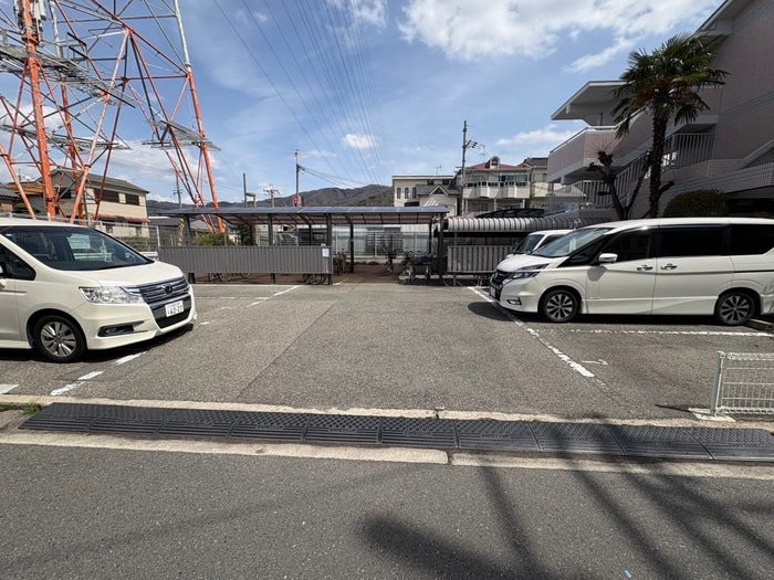駐車場 松岡マンション２