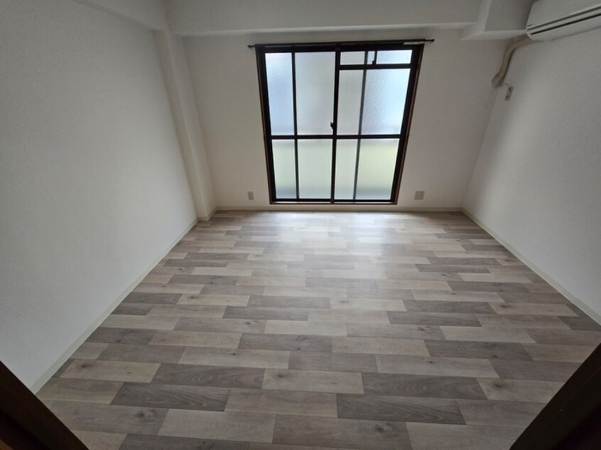 居室 アベニュー曙