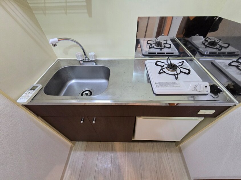 キッチン アベニュー曙